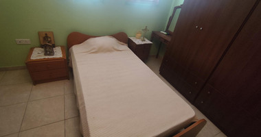 Traditional thee bedroom  furnished House for rent in Agia Filaxi, Limassol