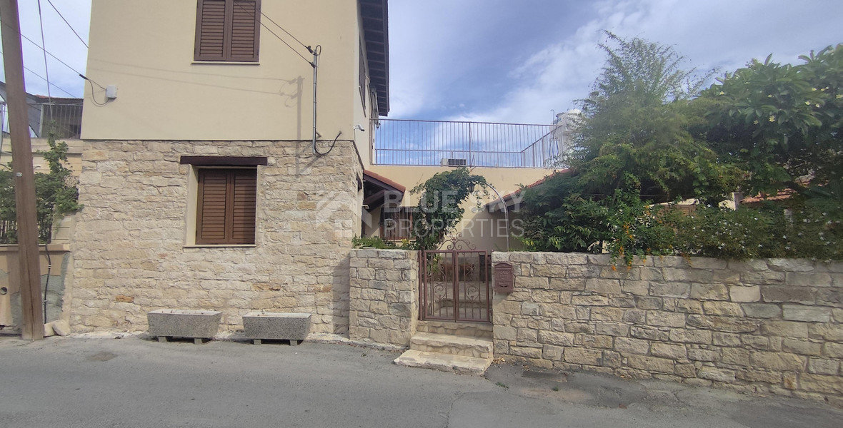 Traditional thee bedroom  furnished House for rent in Agia Filaxi, Limassol