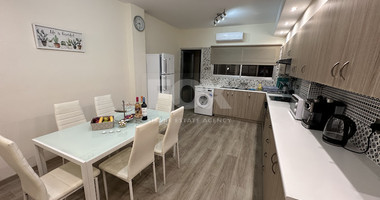 Three bedroom furnished apartment in Mesa Gitonia, walking distance to the seafront, Limassol