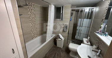 Three bedroom furnished apartment in Mesa Gitonia, walking distance to the seafront, Limassol