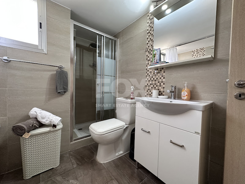 Three bedroom furnished apartment in Mesa Gitonia, walking distance to the seafront, Limassol