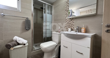 Three bedroom furnished apartment in Mesa Gitonia, walking distance to the seafront, Limassol