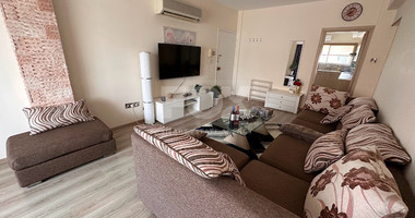Three bedroom furnished apartment in Mesa Gitonia, walking distance to the seafront, Limassol