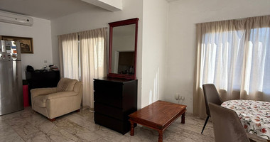 Nice three bedroom upper house in Agia Zoni. for rent , Limassol