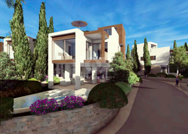 Six bedroom Beachfront Corner Villa, Seaside Villa on the Golden Mile in Chloraka, Paphos