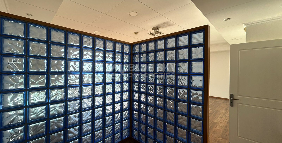 200m² Office for Rent in Agia Trias Limassol | Seafront Area