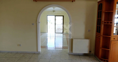 Large five Bedroom Apartment for Rent in Empa | Unfurnished & Bright Top-Floor Home