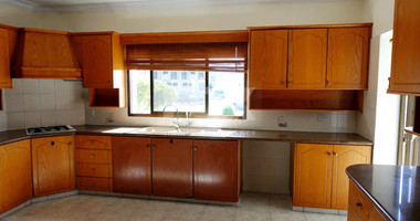 Large five Bedroom Apartment for Rent in Empa | Unfurnished & Bright Top-Floor Home