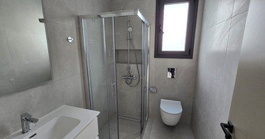 Modern 4 Bedroom Apartment for Rent in Neapoli