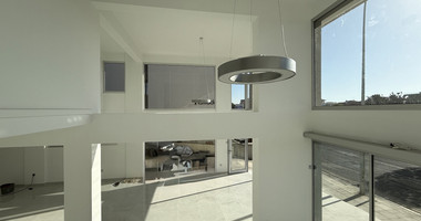 For Rent Fully renovated commerical space in Petrou & Pavlou