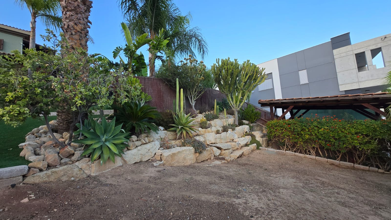 5 bedroom apartment 356 m² Germasogeia, Cyprus