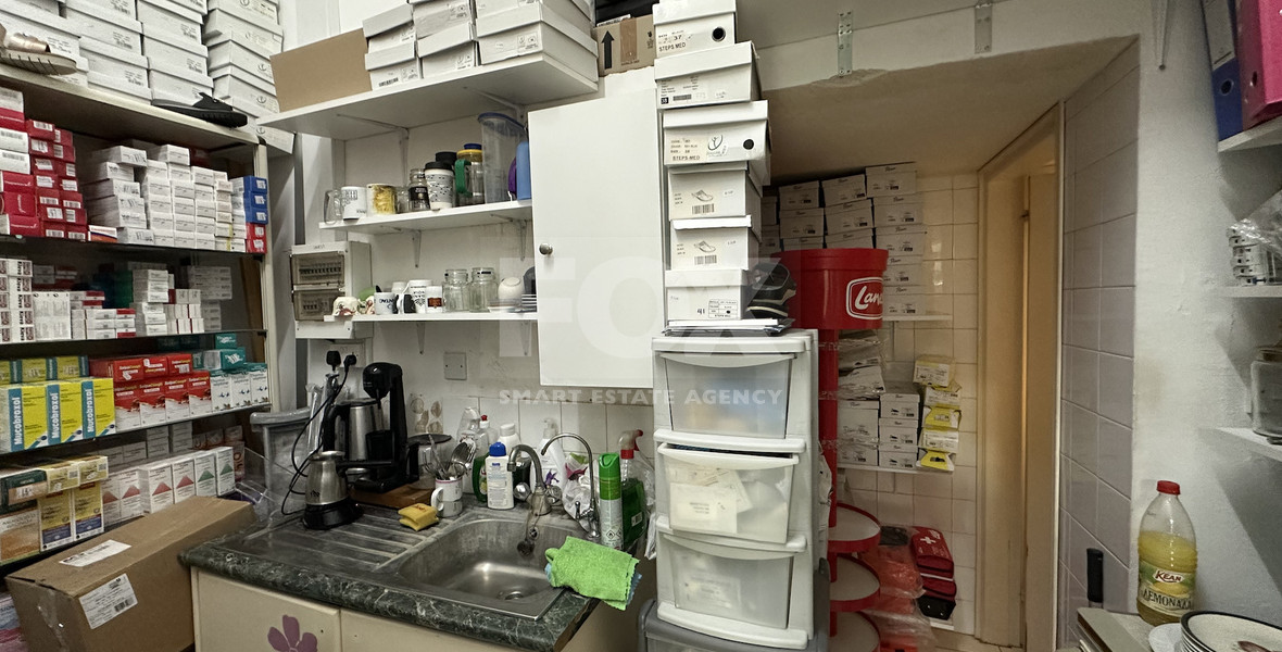 Commercial Shops & Operating Business for Sale on Main Road in Kato Paphos – Excellent Visibility, Public & Communal Parking