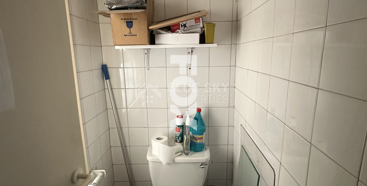 Commercial Shops & Operating Business for Sale on Main Road in Kato Paphos – Excellent Visibility, Public & Communal Parking