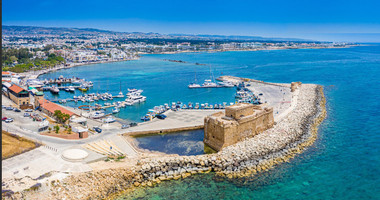 Luxury Seafront five bedroom Villas in Peyia with Private Pools & Panoramic Mediterranean Views