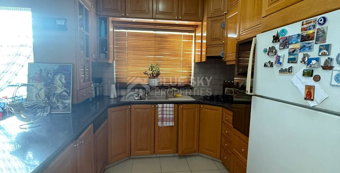 Four bedroom upper floor house for rent in Omonoia, Limassol