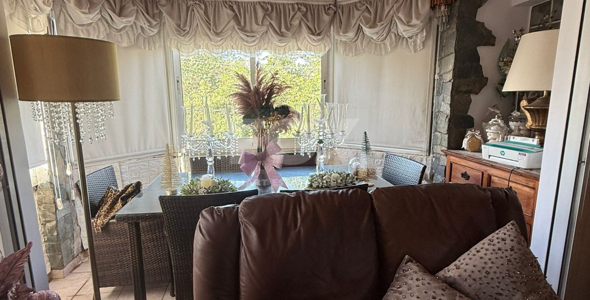 Four bedroom upper floor house for rent in Omonoia, Limassol