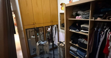 Four bedroom upper floor house for rent in Omonoia, Limassol