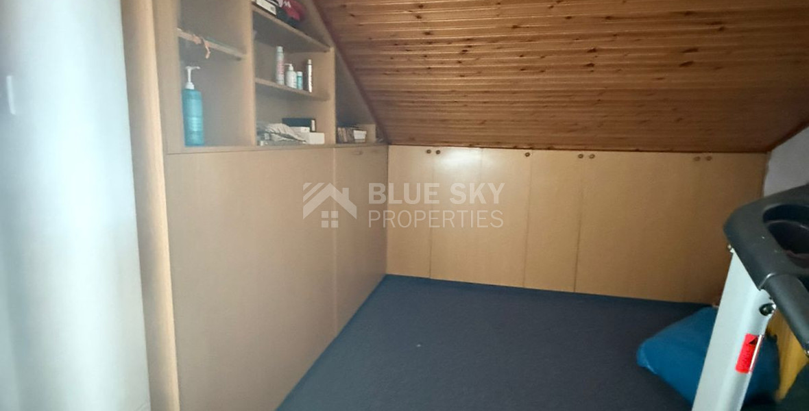 Four bedroom upper floor house for rent in Omonoia, Limassol