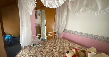 Four bedroom upper floor house for rent in Omonoia, Limassol