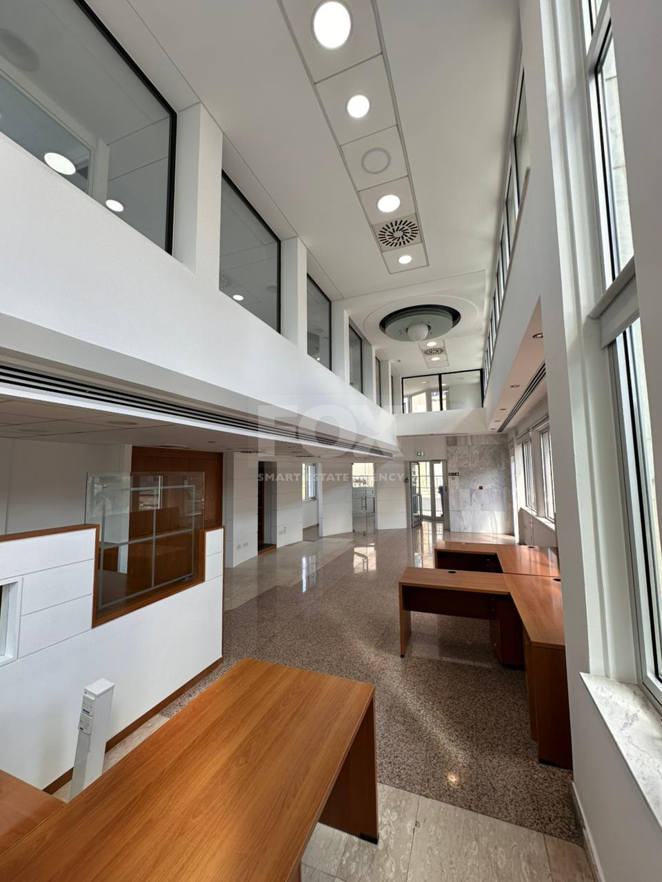 Offices Building for Rent in Central Paphos – 1,250 m² Commercial Space with Parking and Sea Views