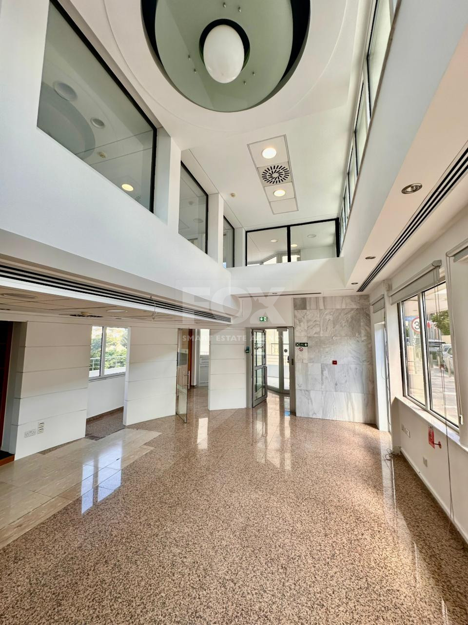 Offices Building for Rent in Central Paphos – 1,250 m² Commercial Space with Parking and Sea Views