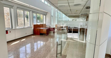 Offices Building for Rent in Central Paphos – 1,250 m² Commercial Space with Parking and Sea Views