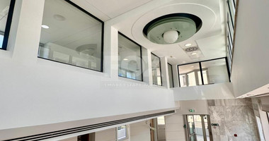 Offices Building for Rent in Central Paphos – 1,250 m² Commercial Space with Parking and Sea Views