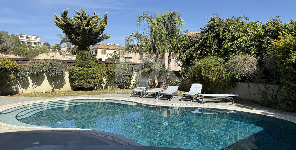 For Rent Luxury Furnished Detached Six bedroom Residence in Agios Athanasios near Foleys  School.