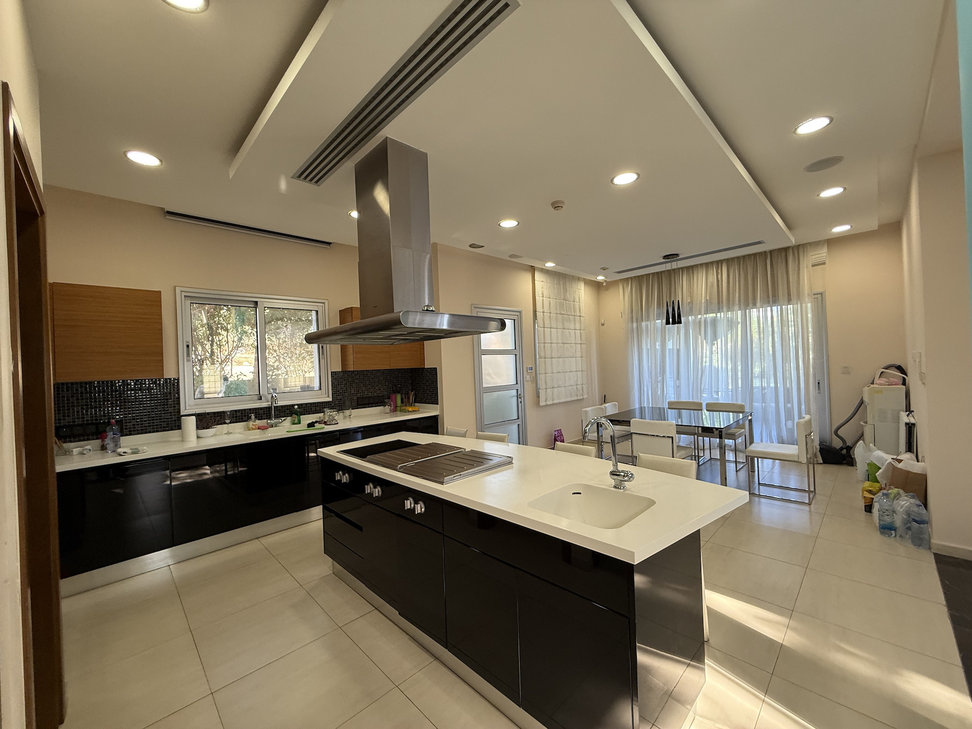 Квартира 6 спален 550 м² в Demos Agiou Athanasiou, Кипр