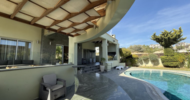 For Rent Luxury Furnished Detached Six bedroom Residence in Agios Athanasios near Foleys  School.