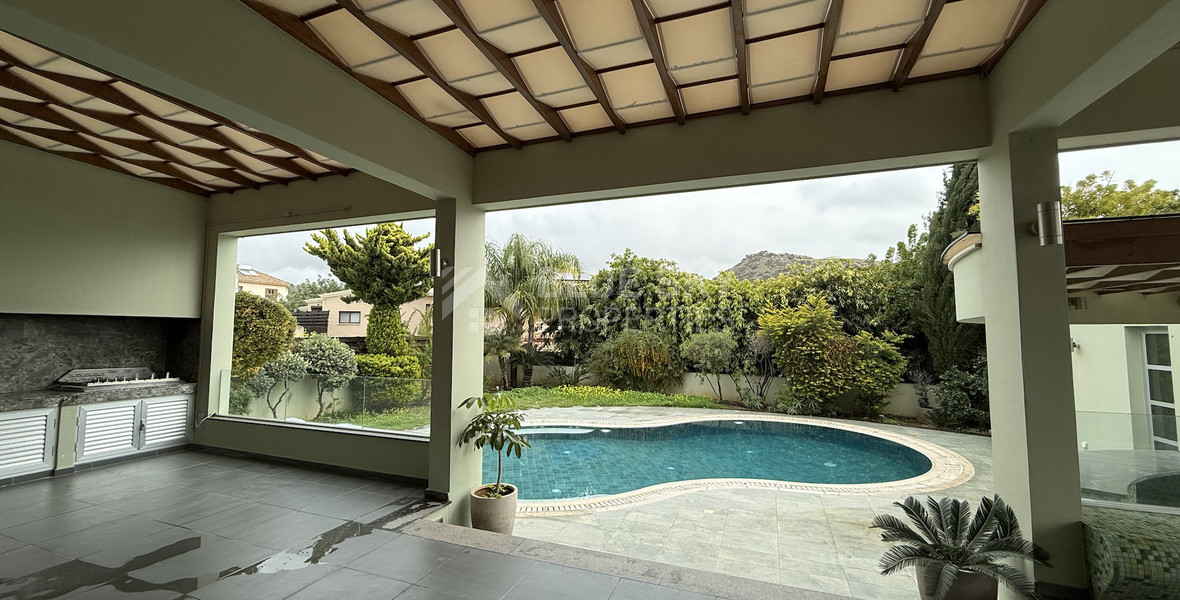 For Rent Luxury Furnished Detached Six bedroom Residence in Agios Athanasios near Foleys  School.