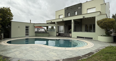 For Rent Luxury Furnished Detached Six bedroom Residence in Agios Athanasios near Foleys  School.
