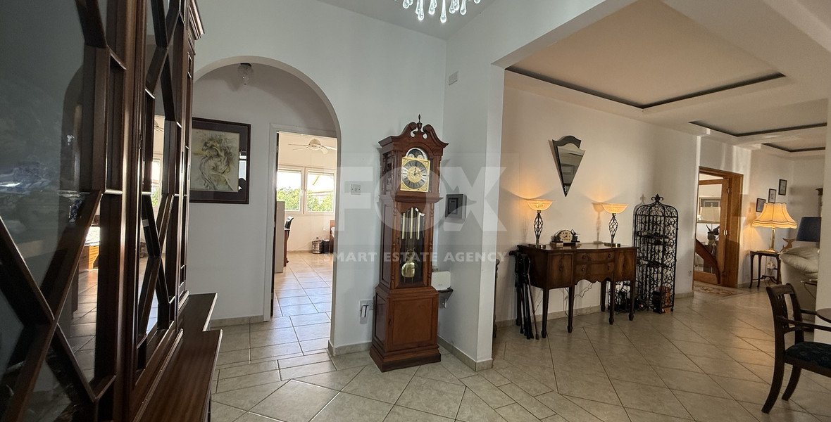 For Sale Elegant Two-Level Detached  Five bedroom house with Pool and garden good condition with (Renovation Potential)