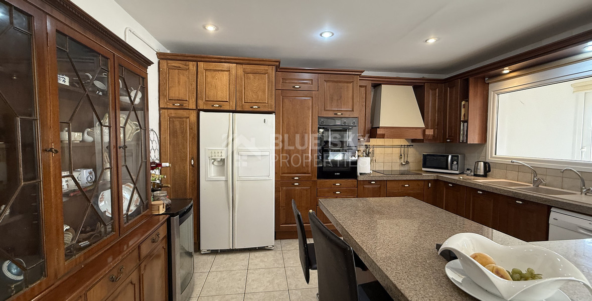 For Sale Elegant Two-Level Detached  Five bedroom house with Pool and garden good condition with (Renovation Potential)