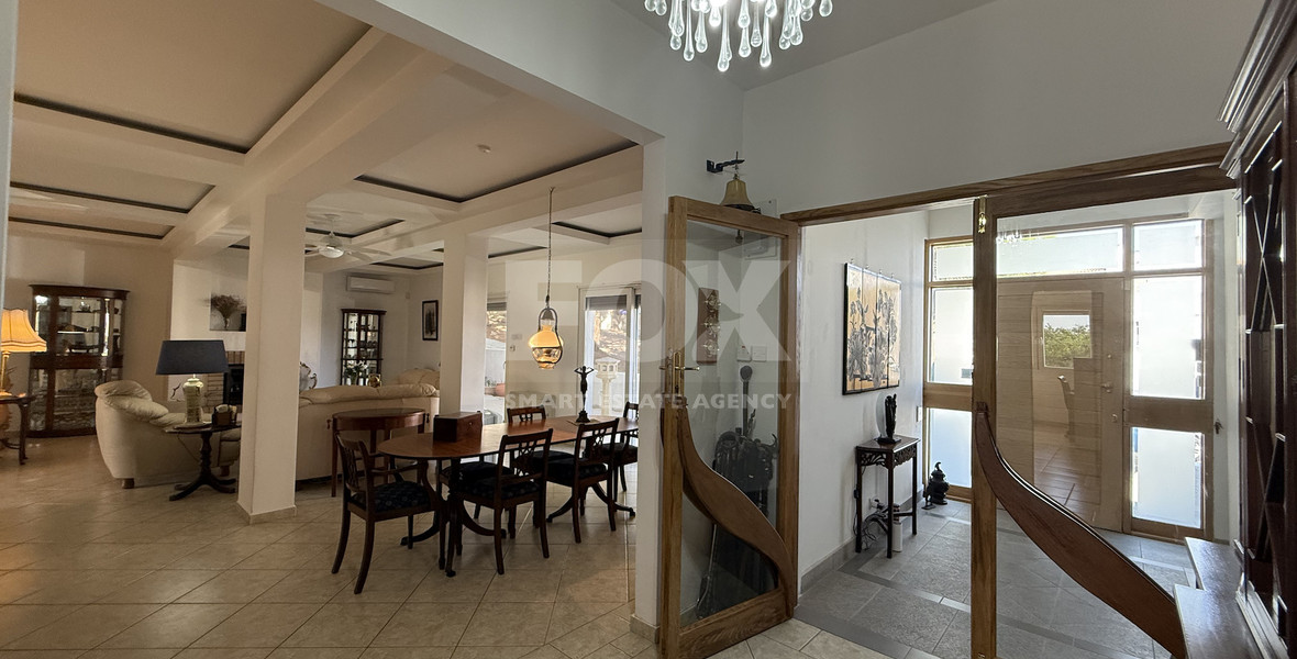 For Sale Elegant Two-Level Detached  Five bedroom house with Pool and garden good condition with (Renovation Potential)