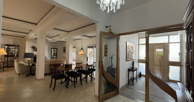 For Sale Elegant Two-Level Detached  Five bedroom house with Pool and garden good condition with (Renovation Potential)