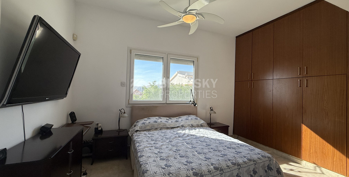 For Sale Elegant Two-Level Detached  Five bedroom house with Pool and garden good condition with (Renovation Potential)