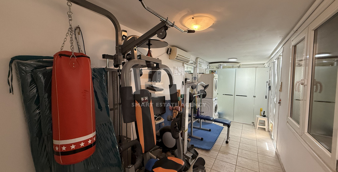 For Sale Elegant Two-Level Detached  Five bedroom house with Pool and garden good condition with (Renovation Potential)