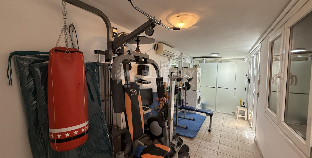 For Sale Elegant Two-Level Detached  Five bedroom house with Pool and garden good condition with (Renovation Potential)