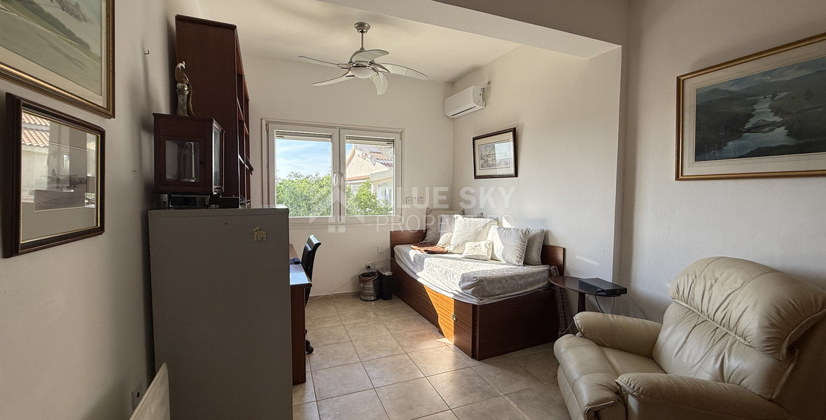 For Sale Elegant Two-Level Detached  Five bedroom house with Pool and garden good condition with (Renovation Potential)