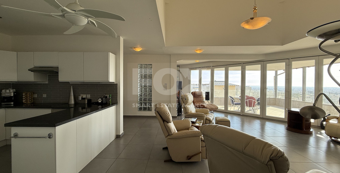 For Sale Elegant Two-Level Detached  Five bedroom house with Pool and garden good condition with (Renovation Potential)