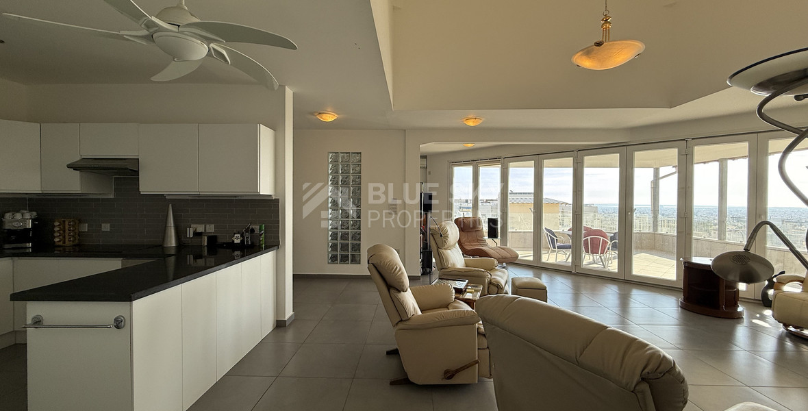 For Sale Elegant Two-Level Detached  Five bedroom house with Pool and garden good condition with (Renovation Potential)