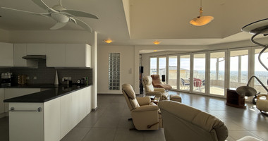 For Sale Elegant Two-Level Detached  Five bedroom house with Pool and garden good condition with (Renovation Potential)