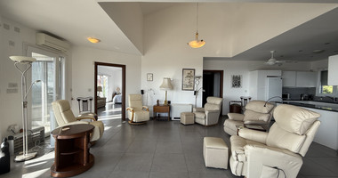 For Sale Elegant Two-Level Detached  Five bedroom house with Pool and garden good condition with (Renovation Potential)