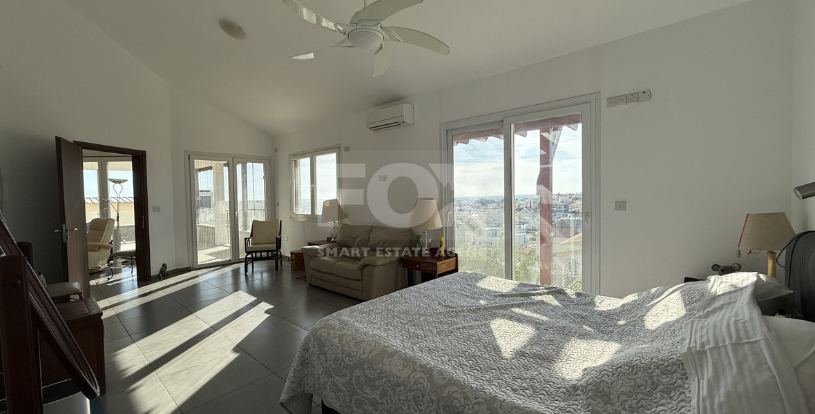 For Sale Elegant Two-Level Detached  Five bedroom house with Pool and garden good condition with (Renovation Potential)