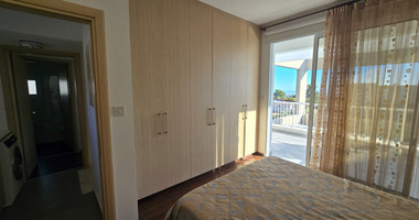 Three Bedroom House with Pool for sale in Souni-Zanakia