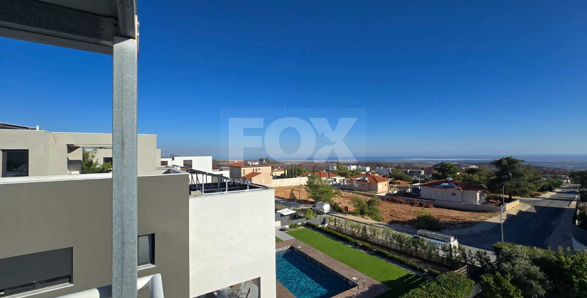 Three Bedroom House with Pool for sale in Souni-Zanakia