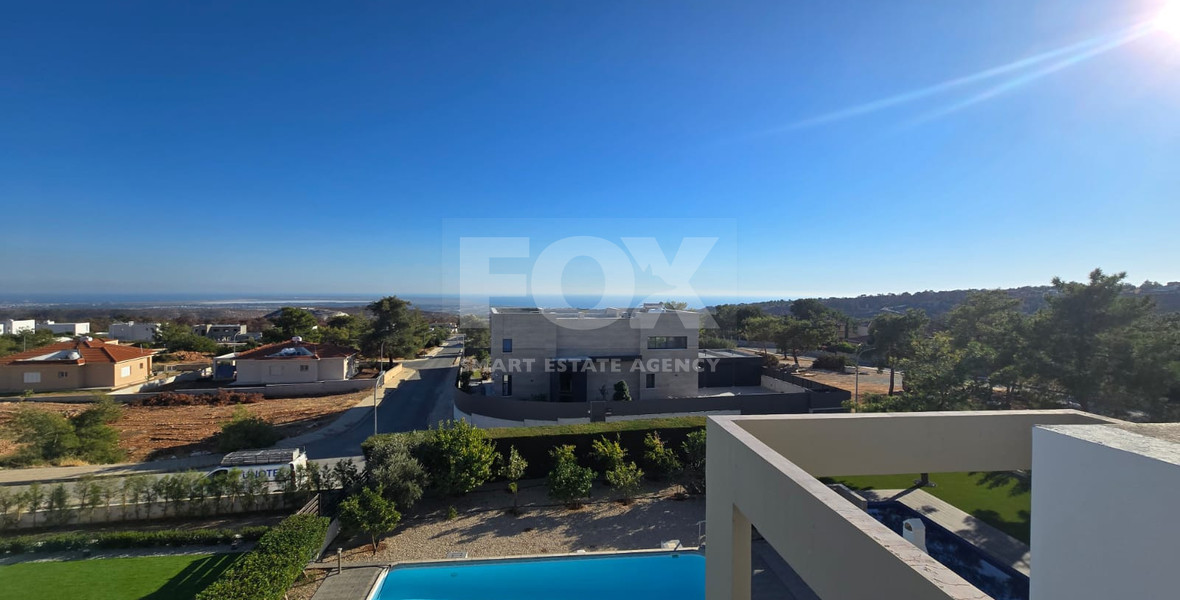 Three Bedroom House with Pool for sale in Souni-Zanakia