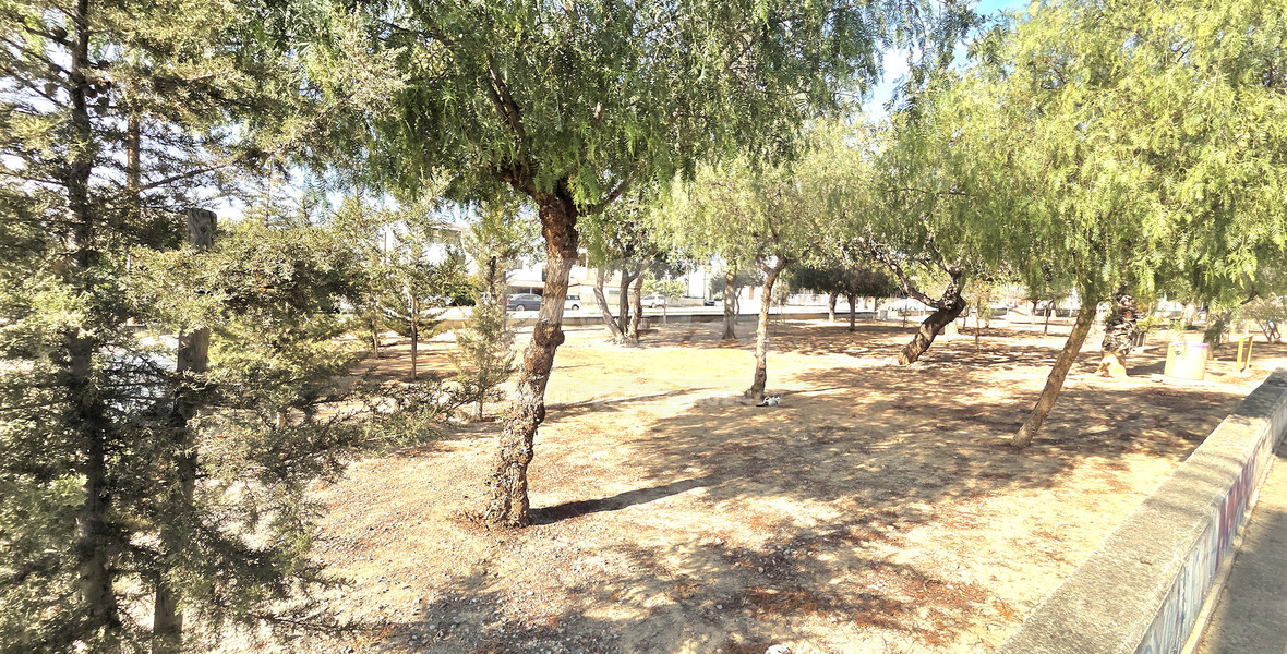 Modern, Fully Furnished & Pet-Friendly spacious Two- Bedroom Apartment for rent in Kapsalos Limassol