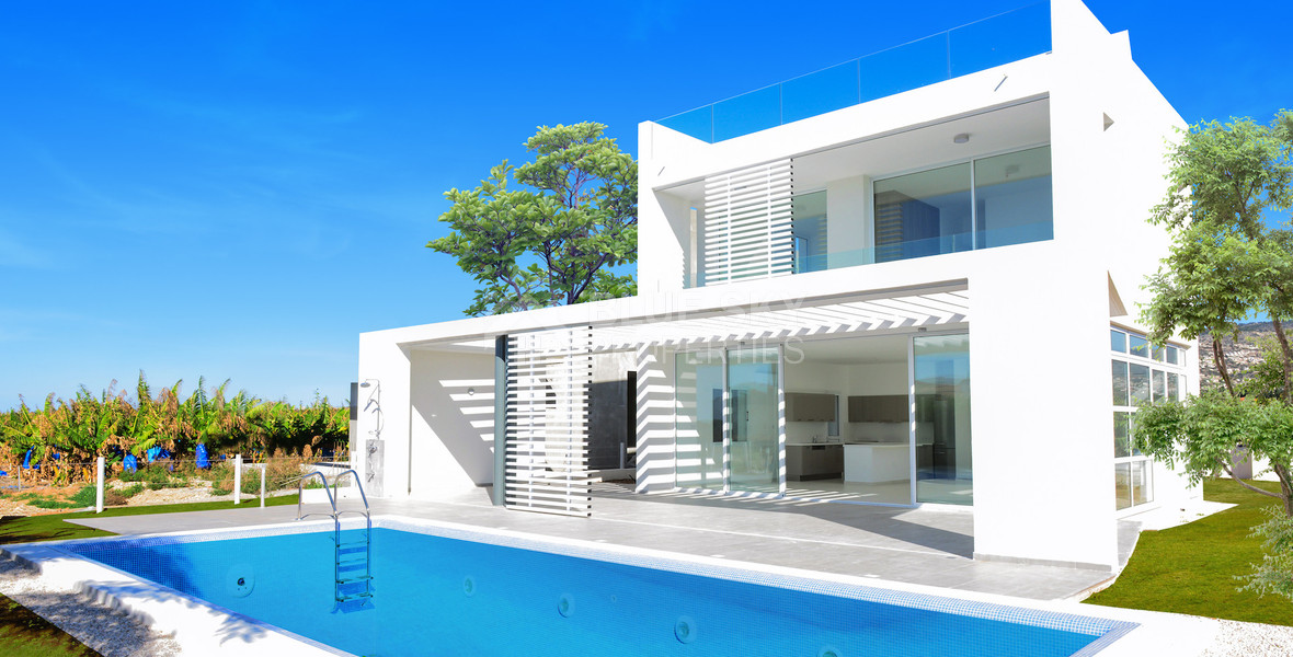 Modern three Bedroom Villa for Sale in Coral Bay, Paphos – Luxury Living in a Scenic Setting